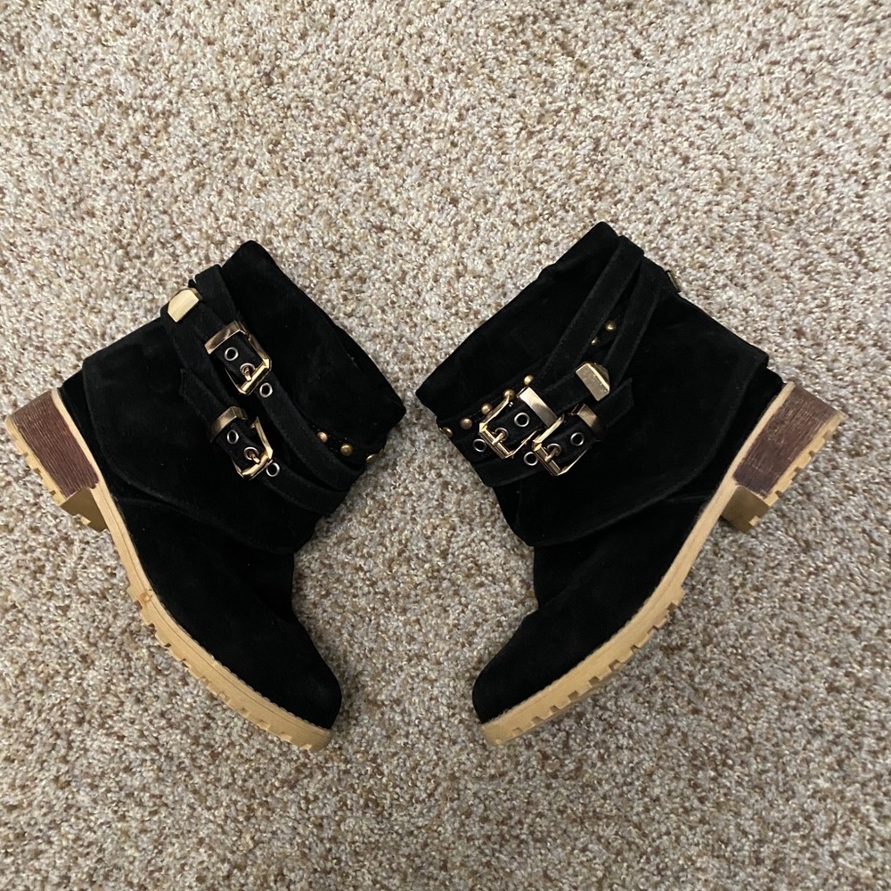 Sale! Black ankle boots size 38 (7)